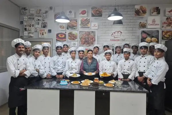 Kiran Singh with diploma student